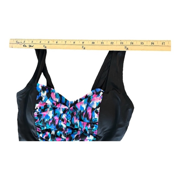 ShapeSolver Women's Shirred Front Princess Seam Girl Leg One-Piece Swimsuit - Picture 4 of 7